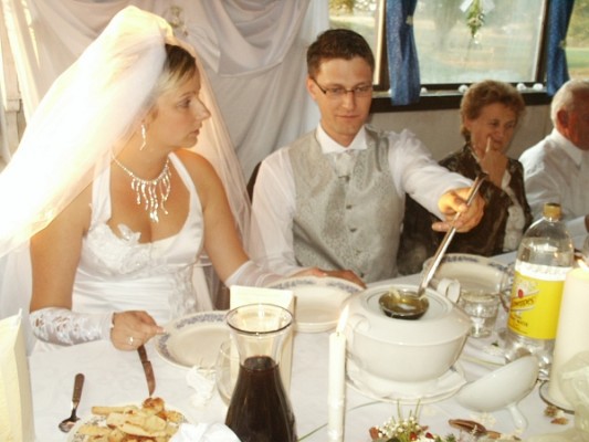 269hochzeitungarnbernimoni2007.jpg