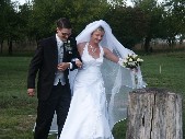 219hochzeitungarnbernimoni2007.jpg